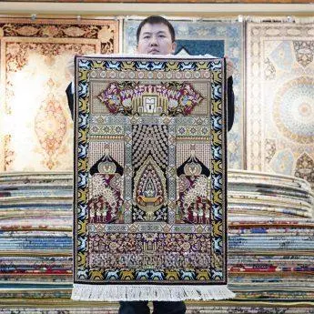Natural Silk Rugs