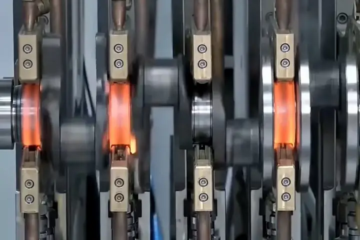 Multiple crankshaft journals are being machined